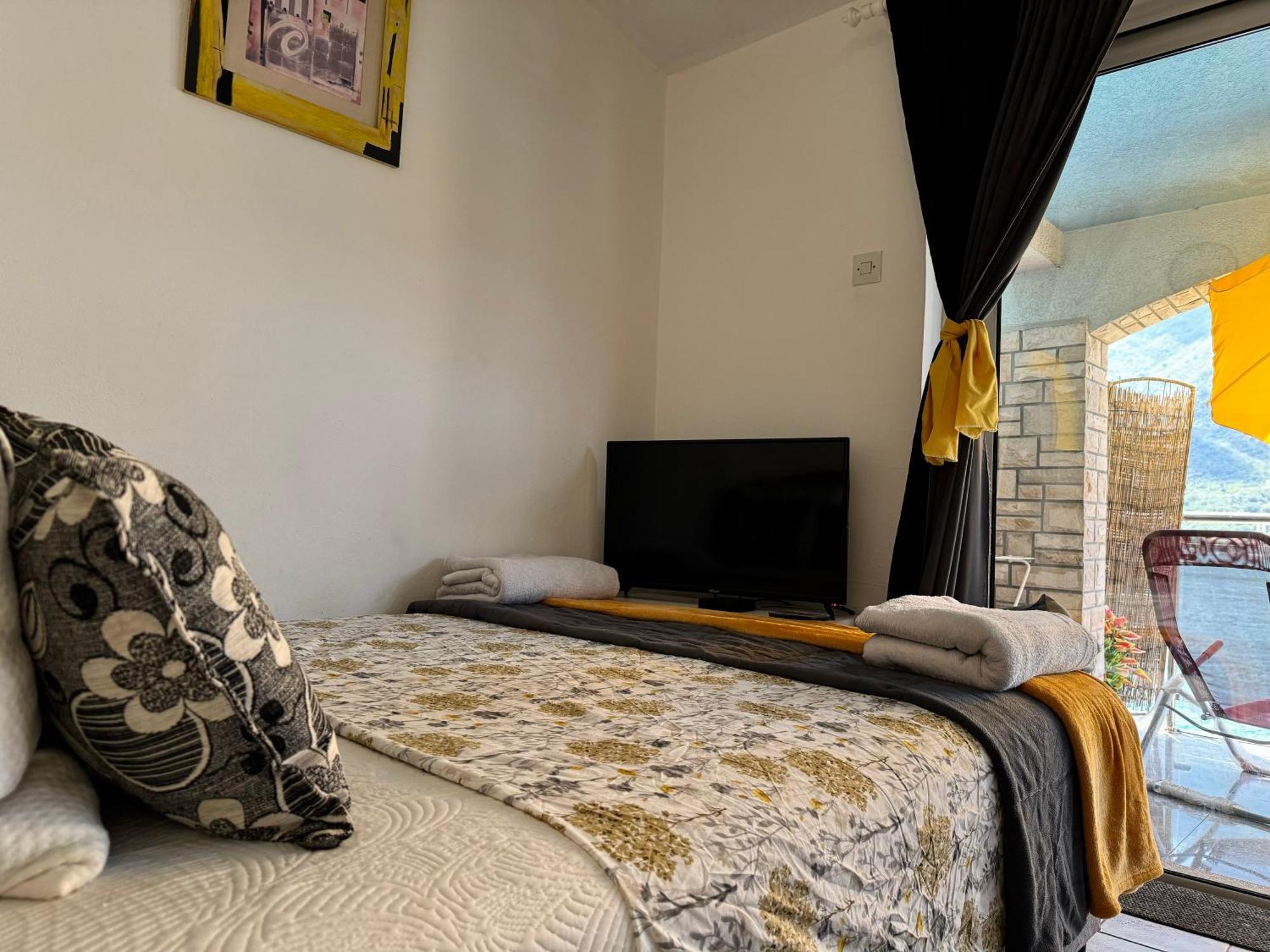 Aparthotel Maxim Kotor Zewnętrze zdjęcie