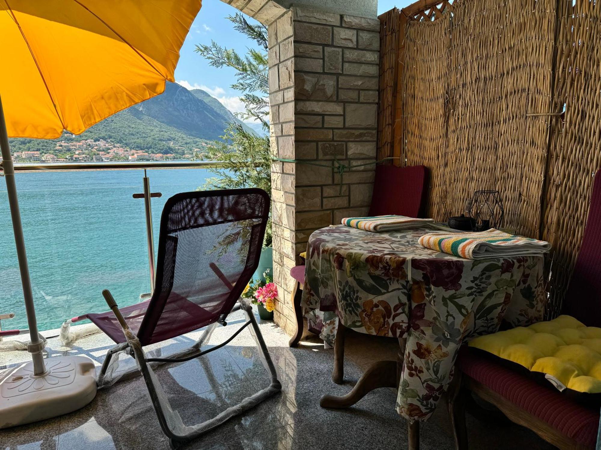 Aparthotel Maxim Kotor Zewnętrze zdjęcie