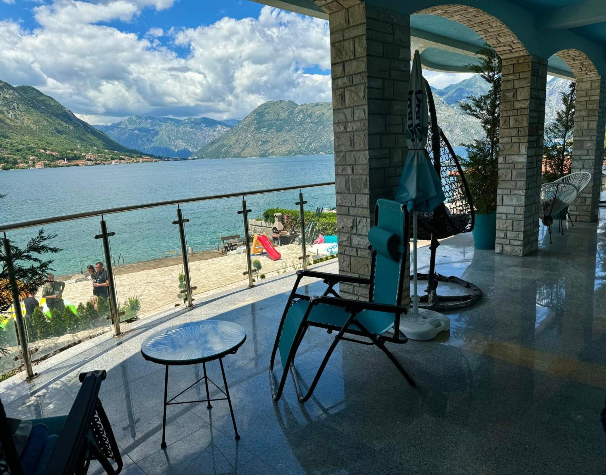 Aparthotel Maxim Kotor Zewnętrze zdjęcie